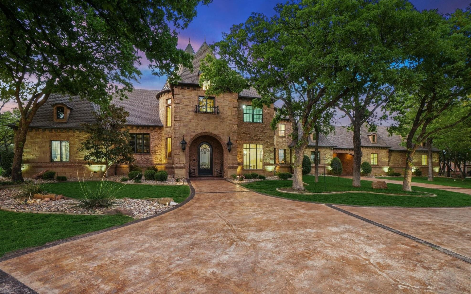 Luxury home in Argyle Texas